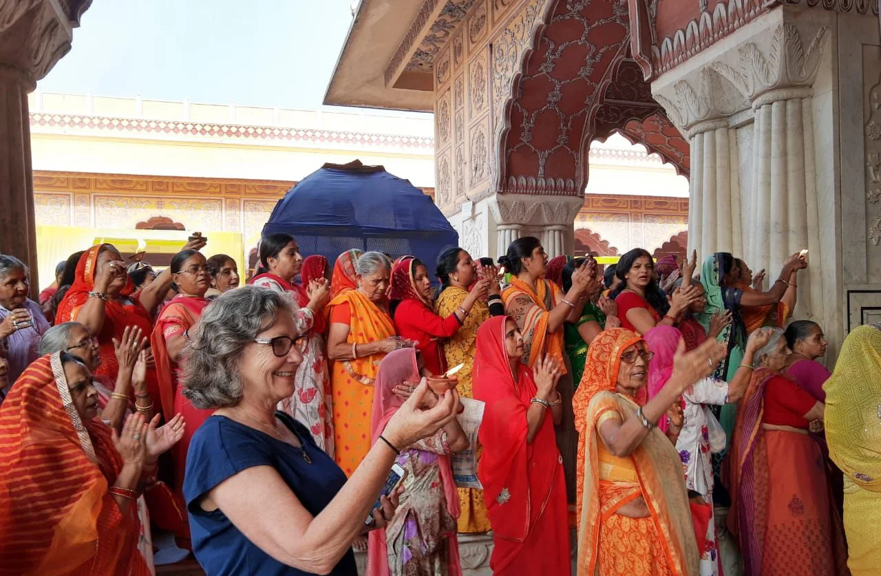 Offering Lamp Arti to Lord Krishna