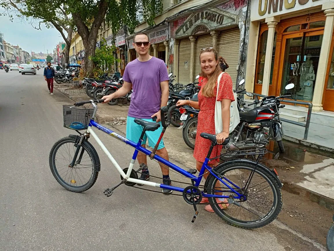 Providing Family Tours on Tandem Bicycles